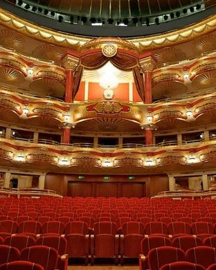 Los Angeles Opera: The Marriage of Figaro